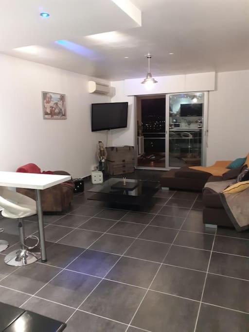 Appartement Vue Mer Avec Parking Ajaccio  Exterior photo
